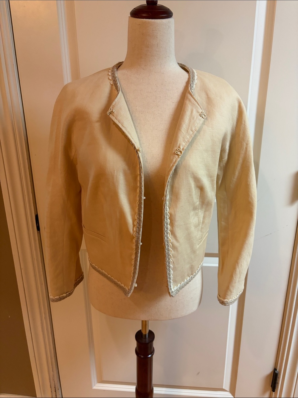 JCrew Women's Cream Open-Front Cropped Jacket with braided trim - size 8 - NWT
